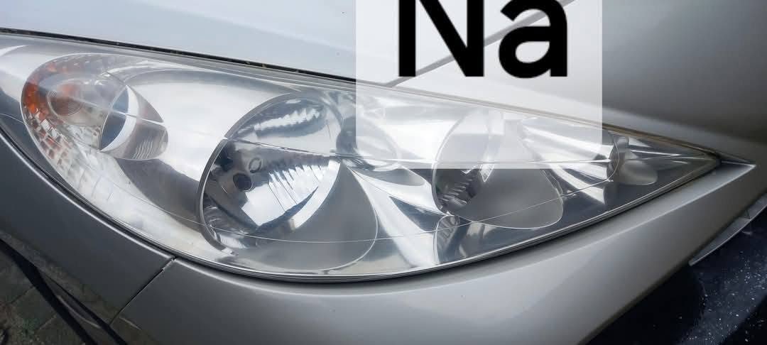 Autodetailing en interieurreiniging voorbeeldfoto